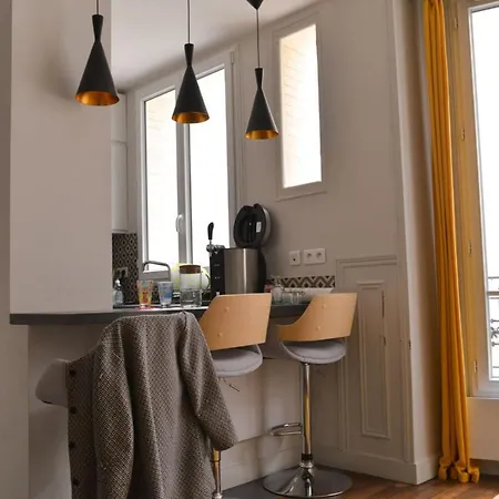Lägenhet Nice Cosy Apt Near Batignolles Paris