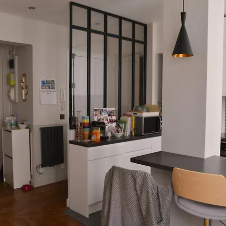 Nice Cosy Apt Near Batignolles Paris