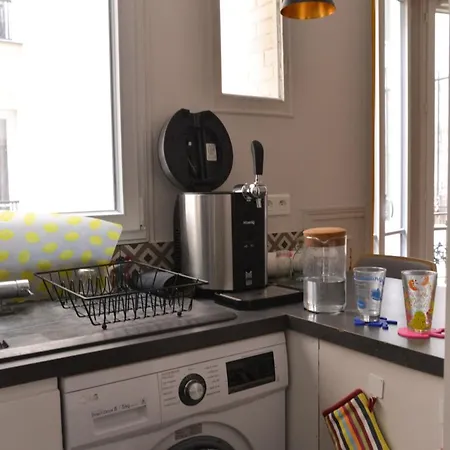 Nice Cosy Apt Near Batignolles Paris