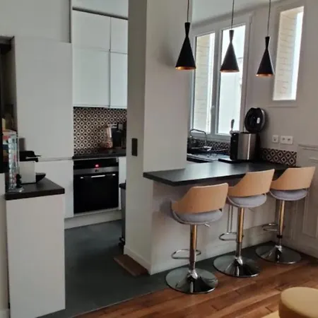 Nice Cosy Apt Near Batignolles Lägenhet *
